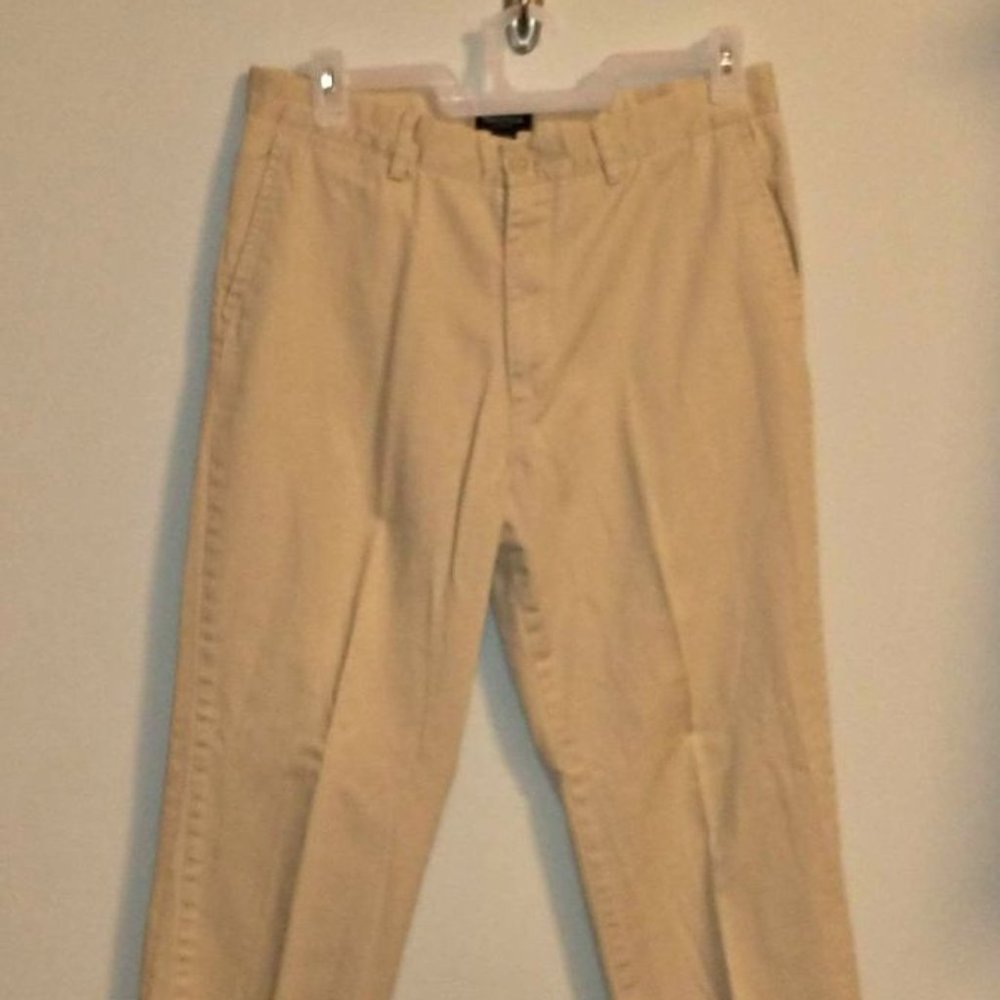 Nautica Clipper mens khaki pants relax fit 35W x 32L